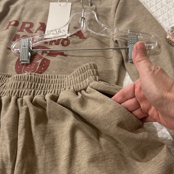 Set - Picture 9 of 10